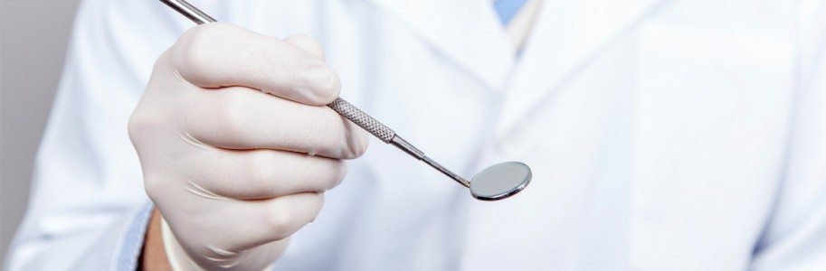 dentiste-trente-mois-de-prison-913x300